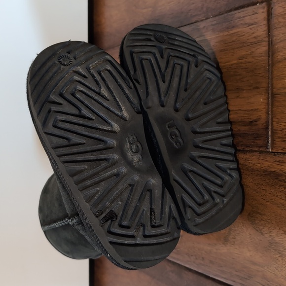 UGG classic kids boots SZ10 - Picture 6 of 8